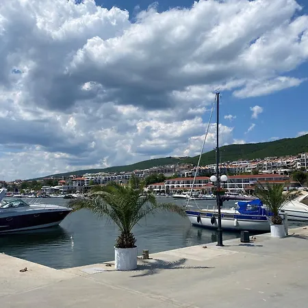 Horizon 11 'б' Apartamento *